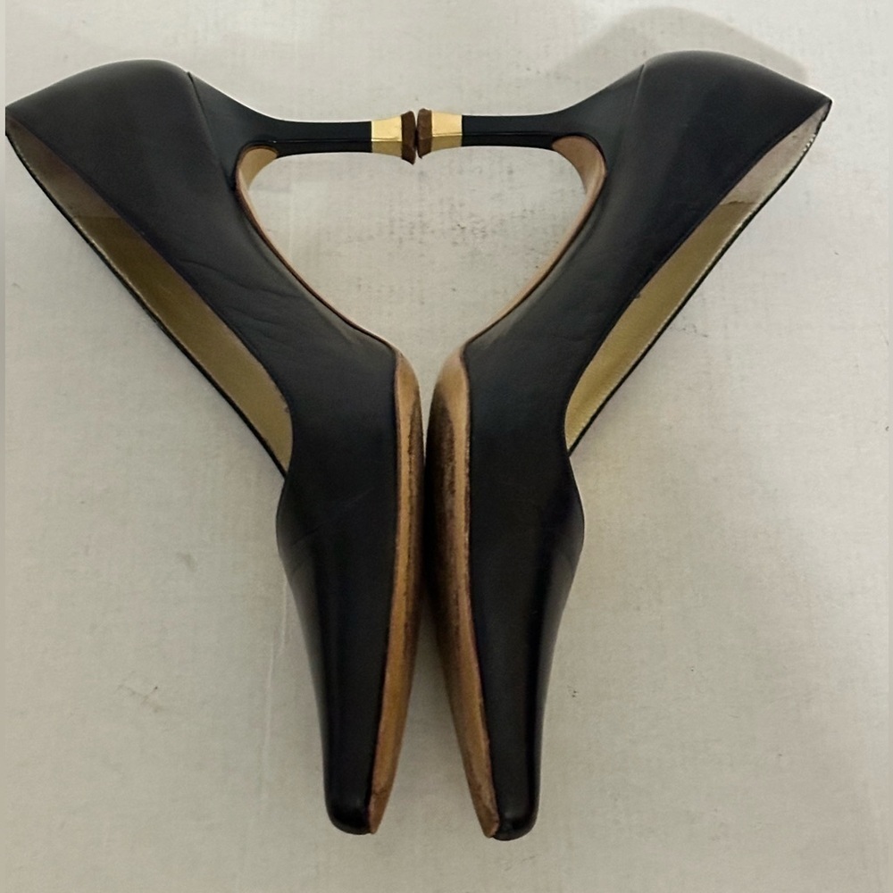 St.John navy blue/gold pointed heels size 38 - Picture 6 of 13